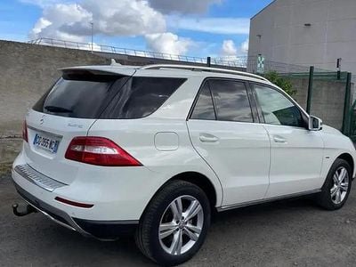 Blanc Occasion 2012 Mercedes ML350 SUV | 13 500 €
