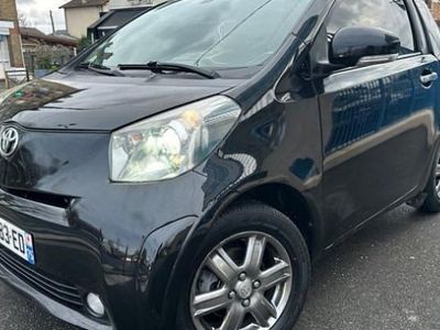 Noir Occasion 2010 Toyota iQ Citadine | 6 990 €