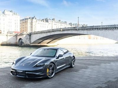 Gris Occasion 2021 Porsche Taycan Turbo S Berline | 109 990 €