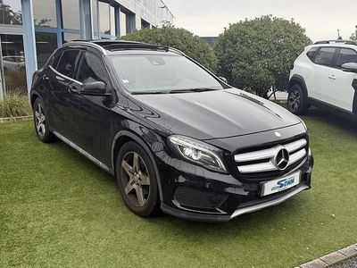 Mercedes GLA220