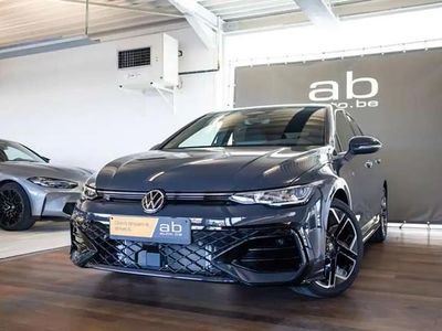 Noir Occasion 2025 VW Golf VIII R-line Citadine | 34 990 € (Prix assez cher)