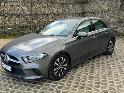 Gris Occasion 2019 Mercedes A180 Edition Berline | 19 999 € (Prix juste)
