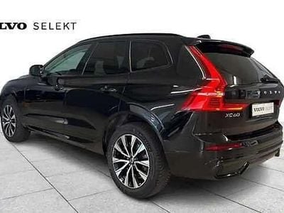 Noir Occasion 2023 Volvo XC60 Plus SUV | 43 900 € (Prix juste)