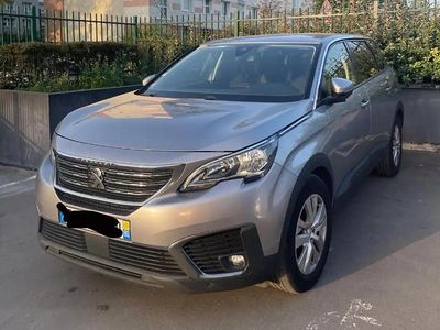 Gris Occasion 2019 Peugeot 5008 S Monospace | 11 000 € (Prix assez cher)