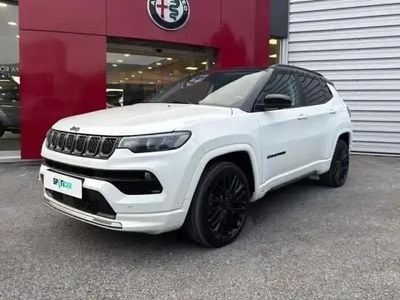 Alpine white+toit noir Occasion 2022 Jeep Compass SUV | 24 990 € (Bon prix)