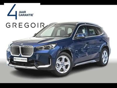 Bleu Occasion 2025 BMW iX1 xLine SUV | 47 950 €