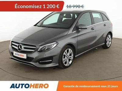 Gris Occasion 2017 Mercedes A180 Monospace | 17 790 € (Bon prix)