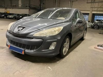 Gris Occasion 2007 Peugeot 308 Premium Berline | 5 990 € (Prix juste)