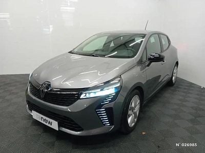 Gris Occasion 2024 Renault Clio V Evolution | 17 290 € (Prix assez cher)