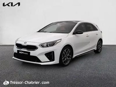 Blanc Occasion 2019 Kia Ceed GT GT-Line Berline | 15 429 € (Prix juste)