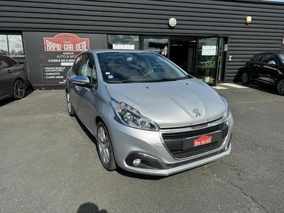 Occasion Peugeot 208 Style 82 ch (60 kW) 2018 Gris Citadine
