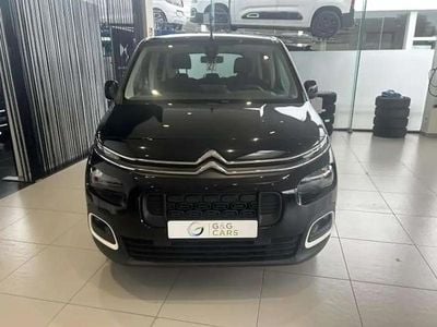 Noir Occasion 2021 Citroën Berlingo Feel Monospace | 14 490 € (Prix juste)