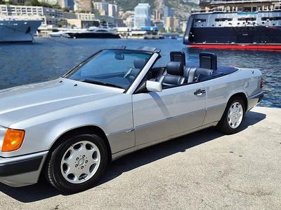 Occasion Mercedes E300 220 ch (161 kW) 1993 Argent Cabriolet