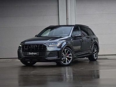 Gris Occasion 2023 Audi Q7 Competition SUV | 57 950 € (Super prix)