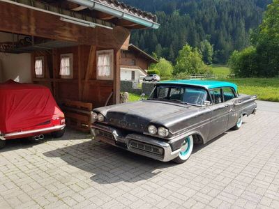 Mercury Monterey