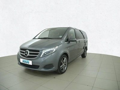 Mercedes V220