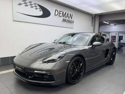 Porsche 718 Cayman