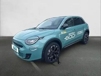 Vert sky Occasion 2025 Fiat 600 Berline | 31 000 €
