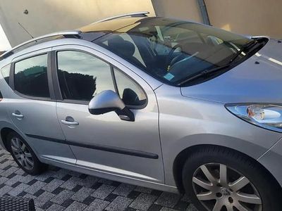 Gris Occasion 2007 Peugeot 207 Premium Break | 3 290 € (Prix assez cher)