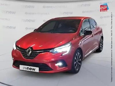 Rouge flamme Occasion 2023 Renault Clio V Techno Berline | 15 799 € (Prix juste)