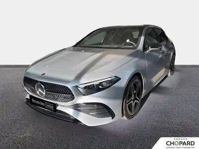 Hightechsilber metallic Occasion 2025 Mercedes A180 Berline | 43 500 € (Prix cher)