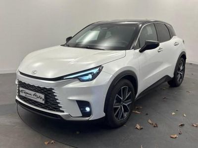 Occasion 2025 Lexus LBX SUV | 38 900 € (Prix cher)