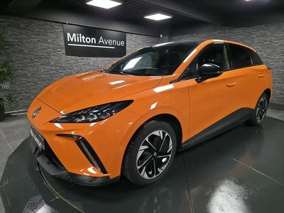 Occasion MG MG4 EV Luxury 150 kW (204 ch) 2022 Orange Citadine