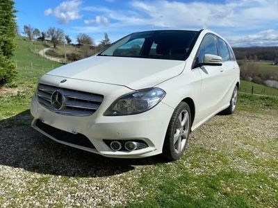 Mercedes B180