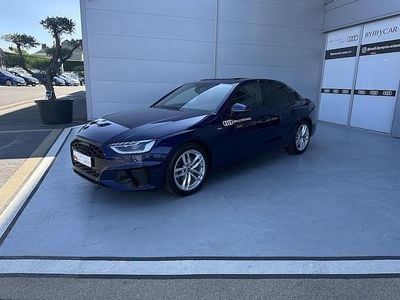 Bleu navarre métallisé Occasion 2024 Audi A4 Competition Berline | 67 615 € (Bon prix)