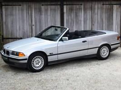 Argent Occasion 1995 BMW 320 Cabriolet Executive Cabriolet | 25 000 €