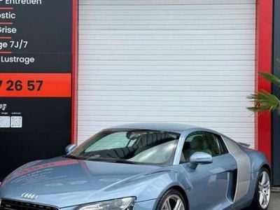Audi R8 Coupé