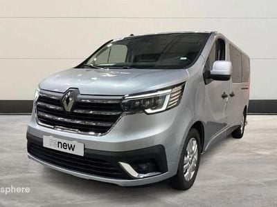 Gris Occasion 2024 Renault Trafic Intens Monospace | 36 999 € (Prix cher)