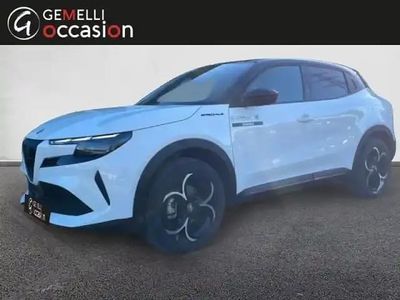 Blanc sempione pastel/toit noir Occasion 2025 Alfa Romeo Junior Edizione Speciale SUV | 29 900 € (Prix juste)