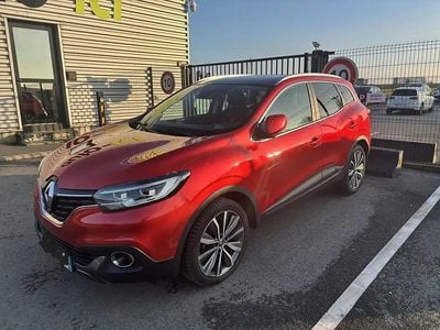 Rouge Occasion 2017 Renault Kadjar Intens SUV | 9 600 € (Bon prix)