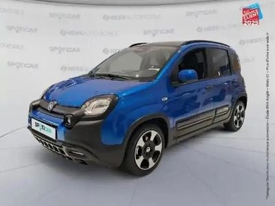 Bicolore bleu italie métallisé/toit noir Occasion 2025 Fiat Panda Classica Berline | 18 799 € (Prix cher)