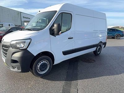 Blanc Occasion 2022 Renault Master Van | 27 990 € (Prix juste)