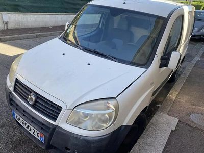 Occasion 2009 Fiat Doblò Monospace | 2 950 €