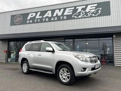 Gris Occasion 2010 Toyota Land Cruiser Lounge SUV | 37 500 €