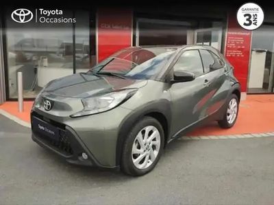 Bi ton vert cardamome noir Occasion 2022 Toyota Aygo X Design SUV | 15 990 € (Prix juste)