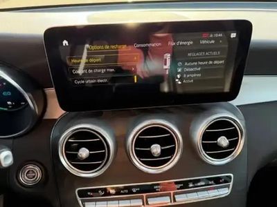 Gris graphite métallisé Occasion 2022 Mercedes GLC300e AMG line | 44 990 € (Bon prix)