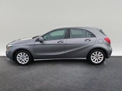 Occasion Mercedes A180 2018 Gris Berline