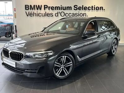 BMW 518