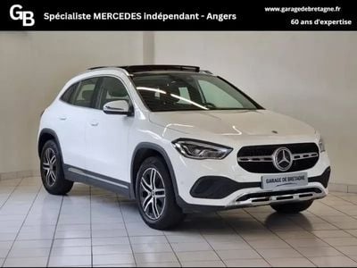 Mercedes GLA200