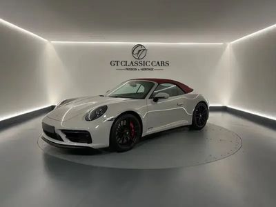 Porsche 911 Carrera GTS