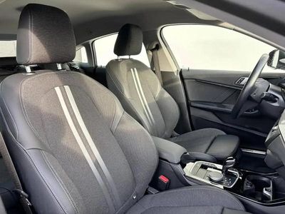 Gris Occasion 2023 BMW 218 Sport Line Berline | 27 500 € (Super prix)