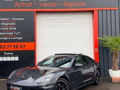 Gris Occasion 2017 Porsche Panamera Turbo Berline | 49 590 €