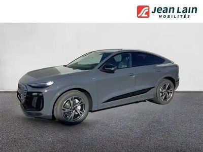 Gris magnétique Occasion 2025 Audi Q6 Sportback e-tron S-Line SUV | 83 556 € (Bon prix)