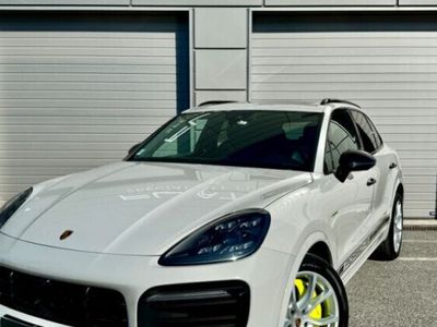 Porsche Cayenne S E-Hybrid