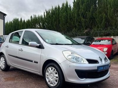 Occasion 2008 Renault Clio II Authentique Citadine | 4 990 € (Prix assez cher)