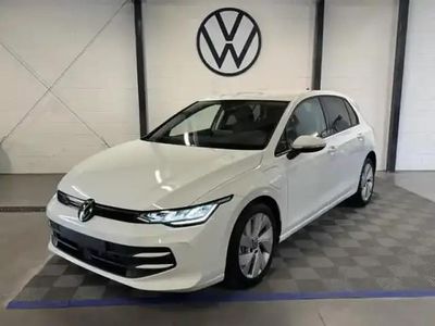 Blanc Occasion 2025 VW Golf VIII Edition Berline | 36 490 € (Prix juste)